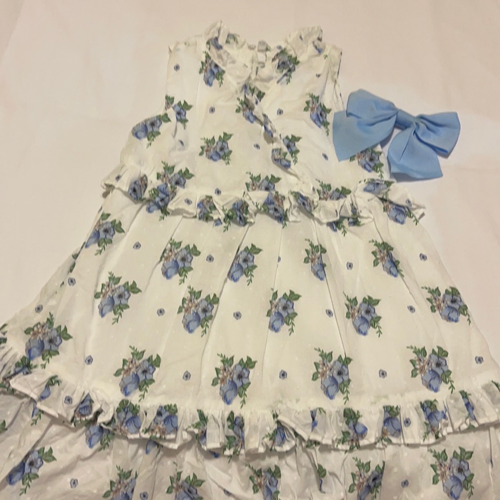 Girls dress